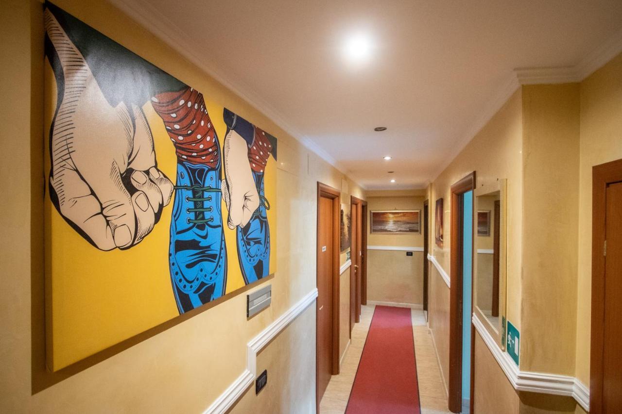 B&B Colorful Suite Yard, Rome
