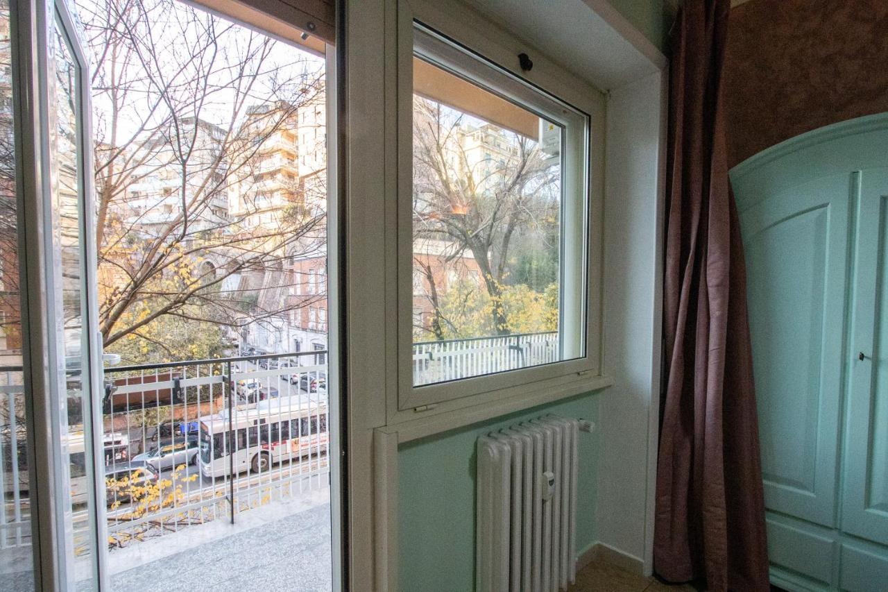 B&B Colorful Suite Yard — Photos 1